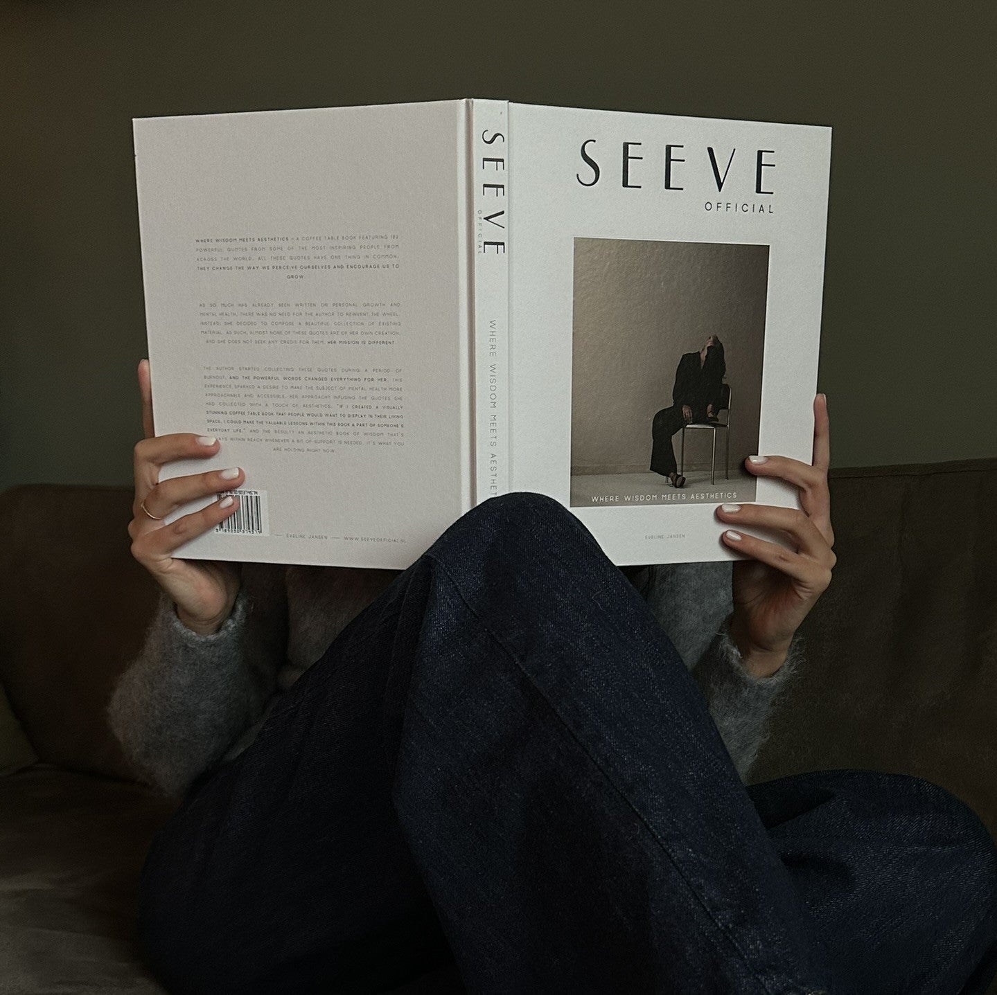 SEEVE OFFICIAL - KOFFIETAFELBOEK