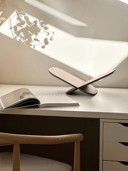 BUTTERFLY BOEKENSTANDAARD  - 100% WALNOTENHOUT